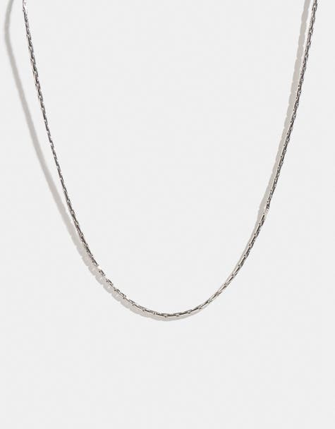Collar de metal